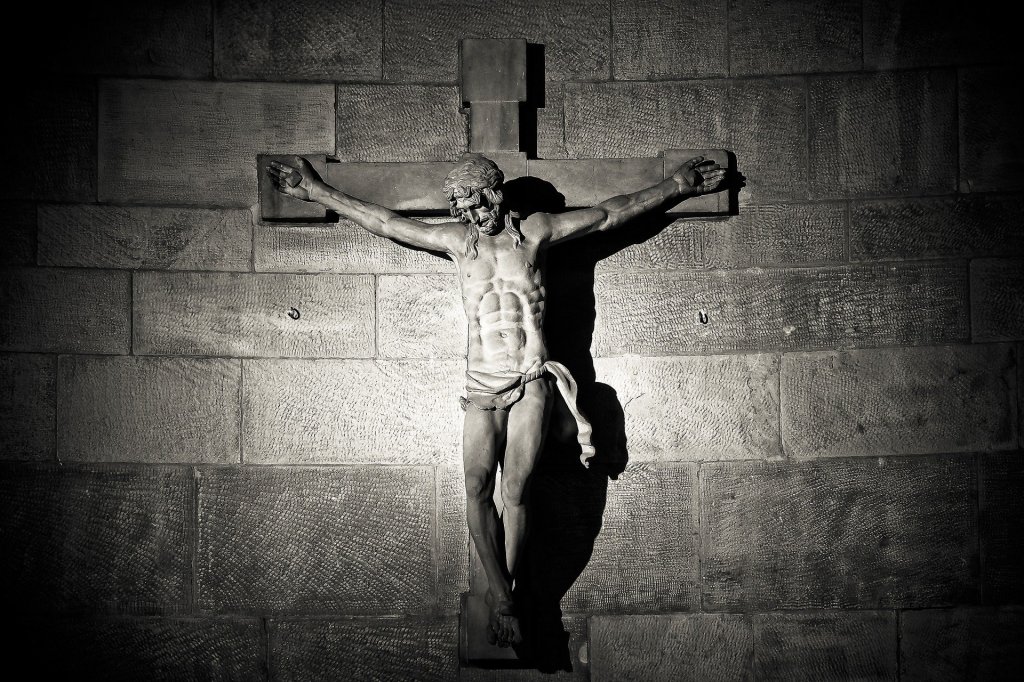 Knowing Christ Alone